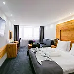 Grand Permon Hotel 4*