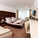 Grand Permon Hotel Podbanská