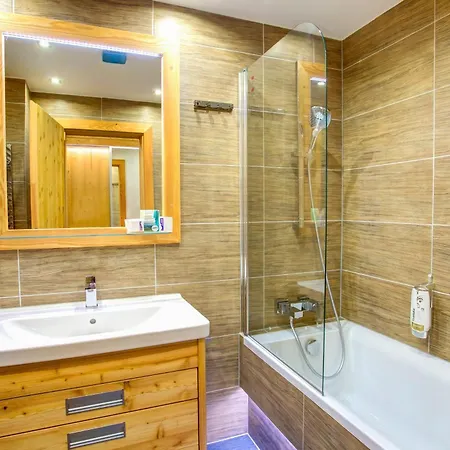 Ξενοδοχείο Grand Permon 4*