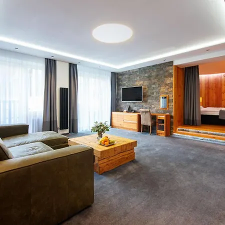 Szálloda Grand Permon 4*